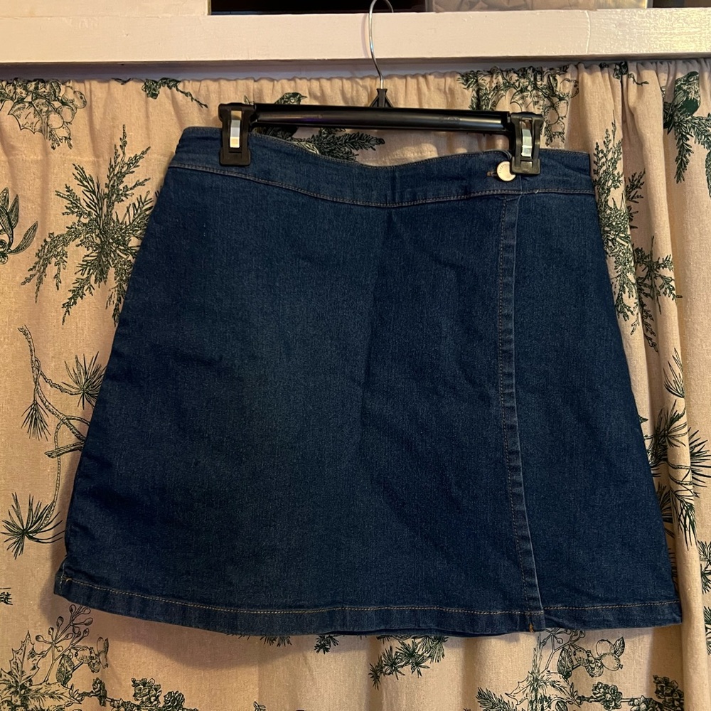 Denim skirt